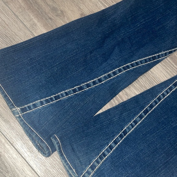 True Religion Jeans With Sworski Crustal Like new - Picture 4 of 6